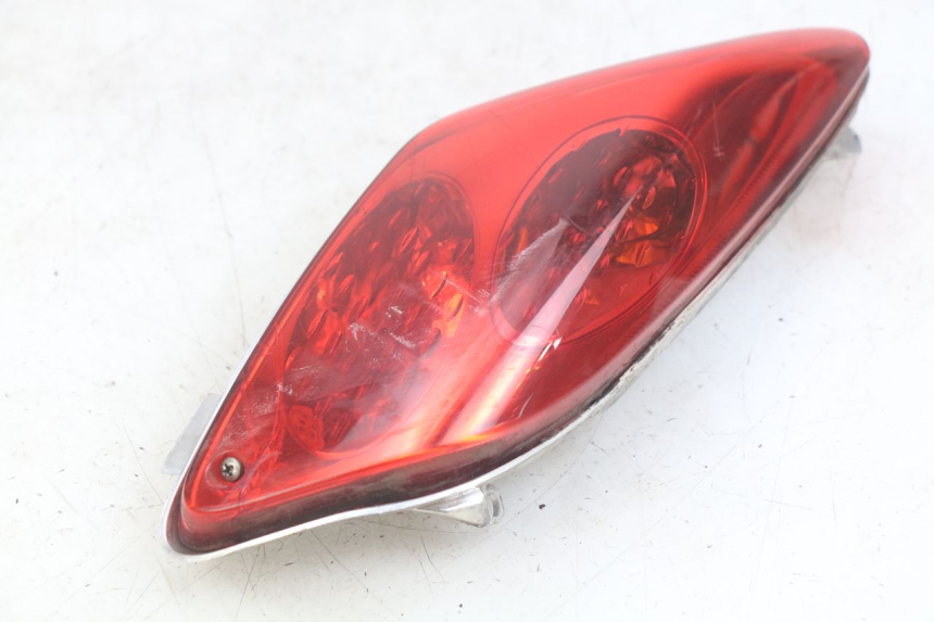 photo de RECHTES RÜCKLICHT YAMAHA XMAX X-MAX 125 (2006 - 2009) - Hauptansicht