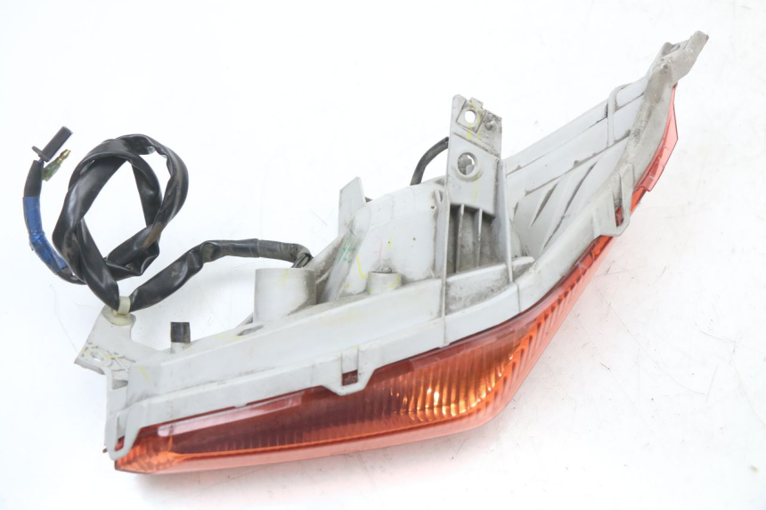 photo de RECHTES RÜCKLICHT YAMAHA XMAX X-MAX ABS 125 (2017 - 2020) - Alternative Perspektive