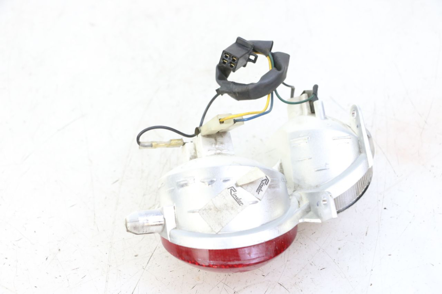photo de RÜCKLICHT RECHTS YAMAHA YP MAJESTY 125 (2007 - 2010) - Technische Nahaufnahme