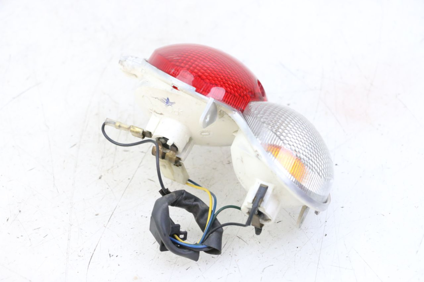 photo de RÜCKLICHT RECHTS YAMAHA YP MAJESTY 125 (2007 - 2010) - Gesamtansicht des Produkts