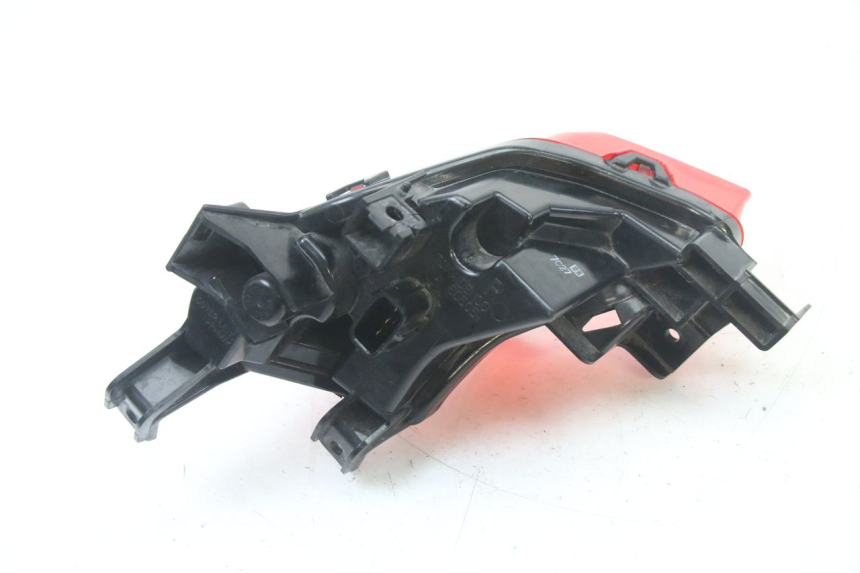 photo de RÜCKLICHT RECHTS YAMAHA YP T-MAX TMAX 530 (2017 - 2020) - Technische Nahaufnahme