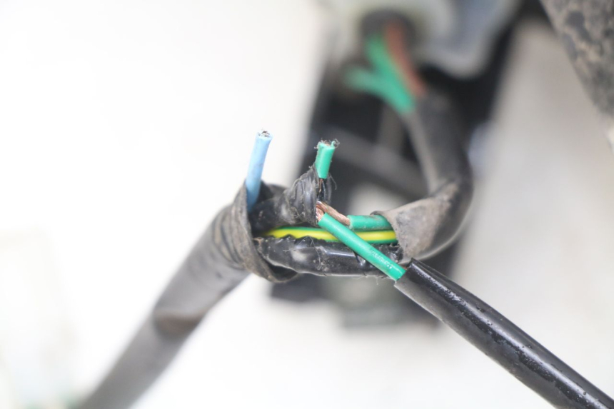 photo de RECHTES RÜCKLICHT YAMASAKI YM T 125 (2015 - 2020) - Technische Nahaufnahme