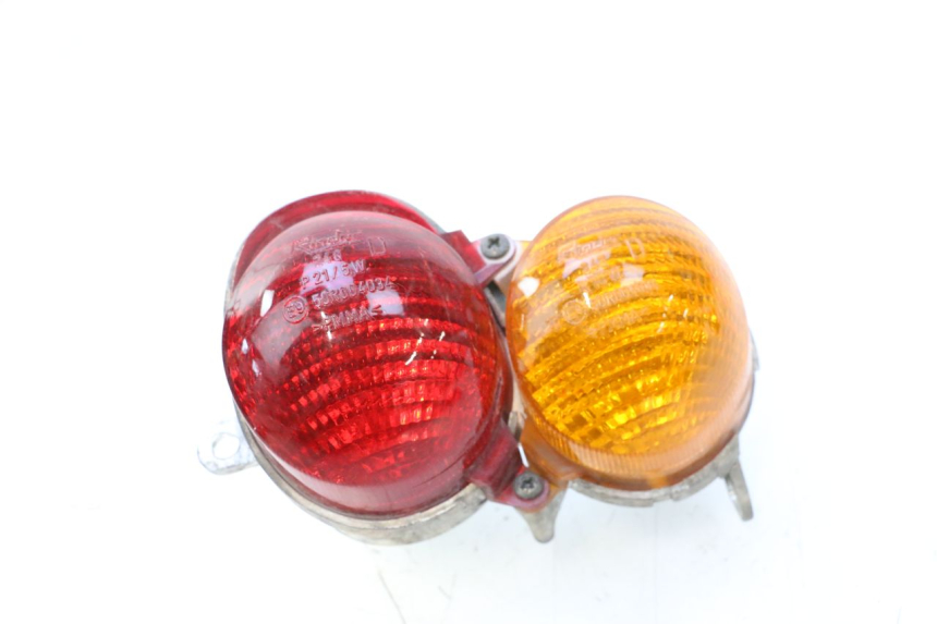 photo de RÜCKLICHT RECHTS YAMAHA YP MAJESTY 125 (1998 - 2001) - Hauptansicht