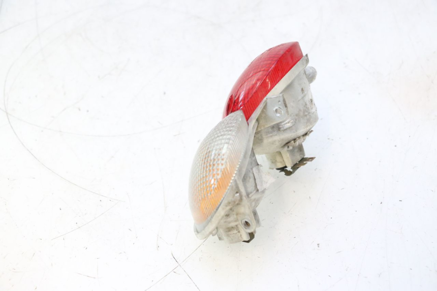 photo de RÜCKLICHT RECHTS YAMAHA YP MAJESTY 125 (2007 - 2010) - Alternative Perspektive
