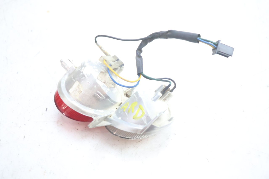 photo de RÜCKLICHT RECHTS YAMAHA YP MAJESTY 125 (2002 - 2006) - Technische Nahaufnahme