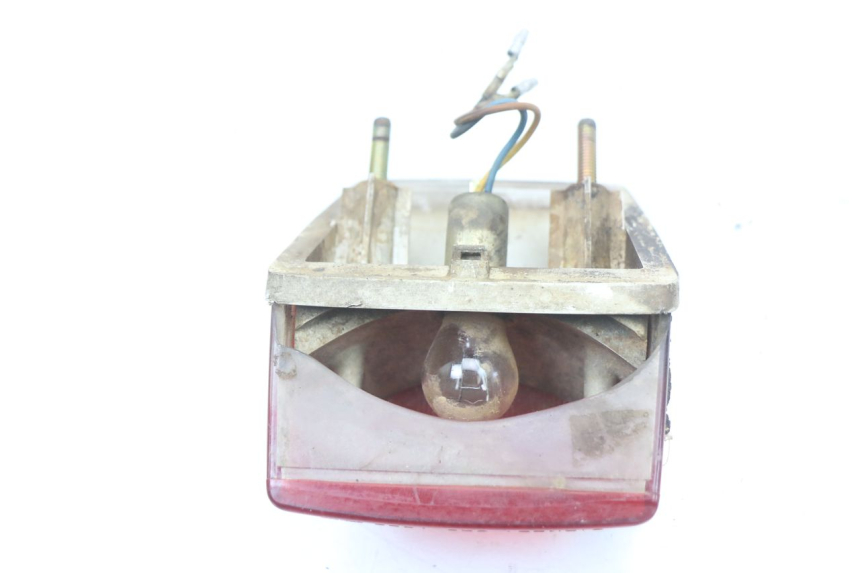 photo de RÜCKLICHT YAMAHA DTLC 125 (1982 - 1987) - Details der Befestigungspunkte