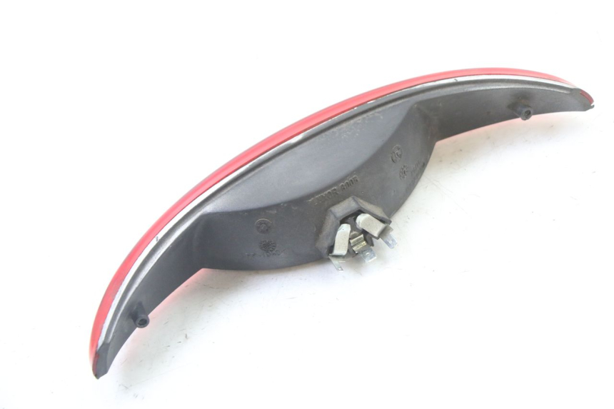 photo de RÜCKLICHT PEUGEOT ELYSEO 125 (1999 - 2004) - Technische Nahaufnahme