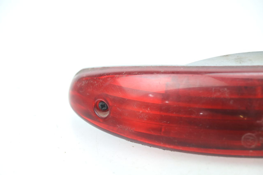 photo de RÜCKLICHT PEUGEOT ELYSEO 50 (1998 - 2001) - Details der Befestigungspunkte
