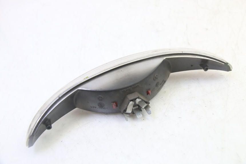 photo de RÜCKLICHT PEUGEOT ELYSTAR 50 (2002 - 2014) - Technische Nahaufnahme