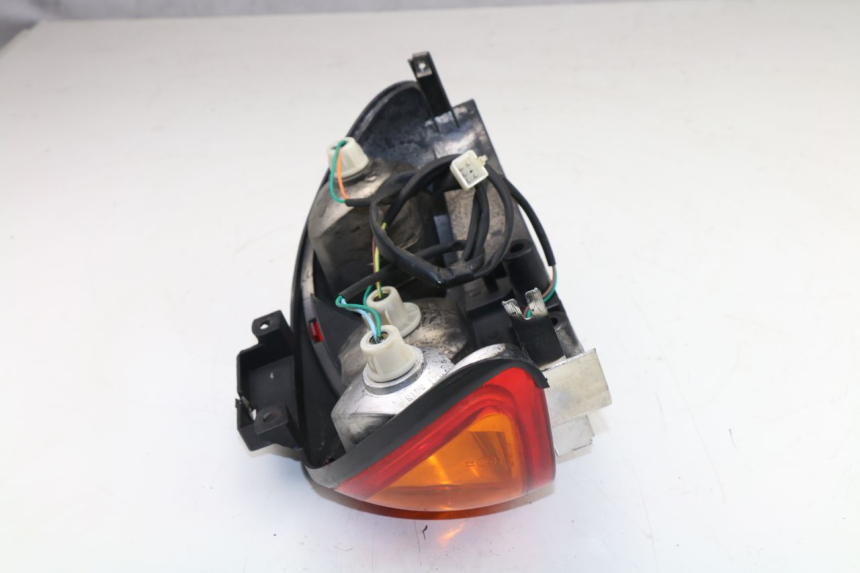 photo de RÜCKLICHT FALCONBIKE F-125 125 (2007 - 2012) - Alternative Perspektive