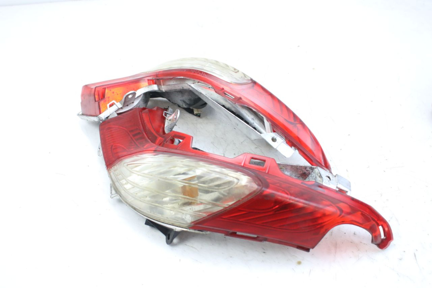 photo de RÜCKLICHT HONDA FES S-WING SWING ABS 125 (2007 - 2015) - Alternative Perspektive