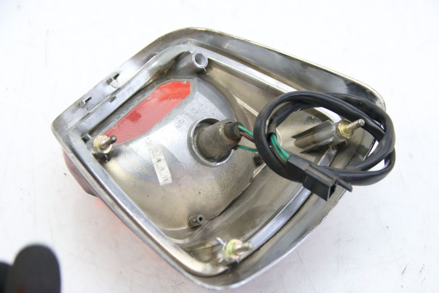 photo de RÜCKLICHT SYM FIDDLE 2 125 (2010 - 2013) - Details der Befestigungspunkte