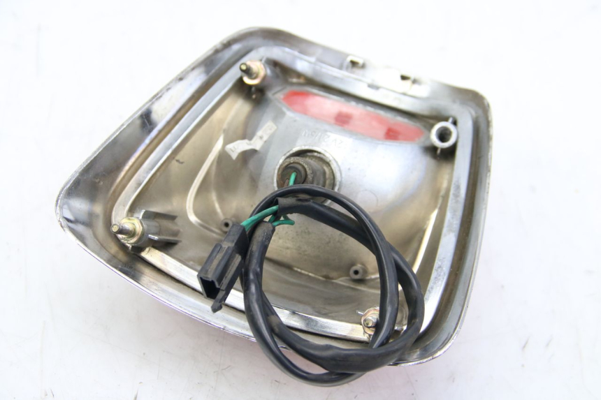 photo de RÜCKLICHT SYM FIDDLE 2 125 (2010 - 2013) - Oberflächenzustand und Material