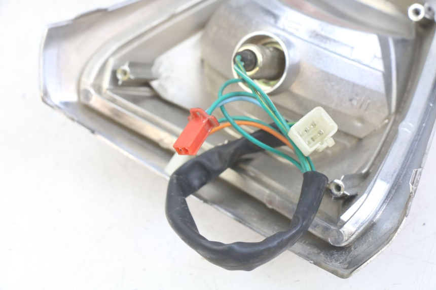 photo de RÜCKLICHT SYM FIDDLE 3 III 125 (2014 - 2020) - Alternative Perspektive