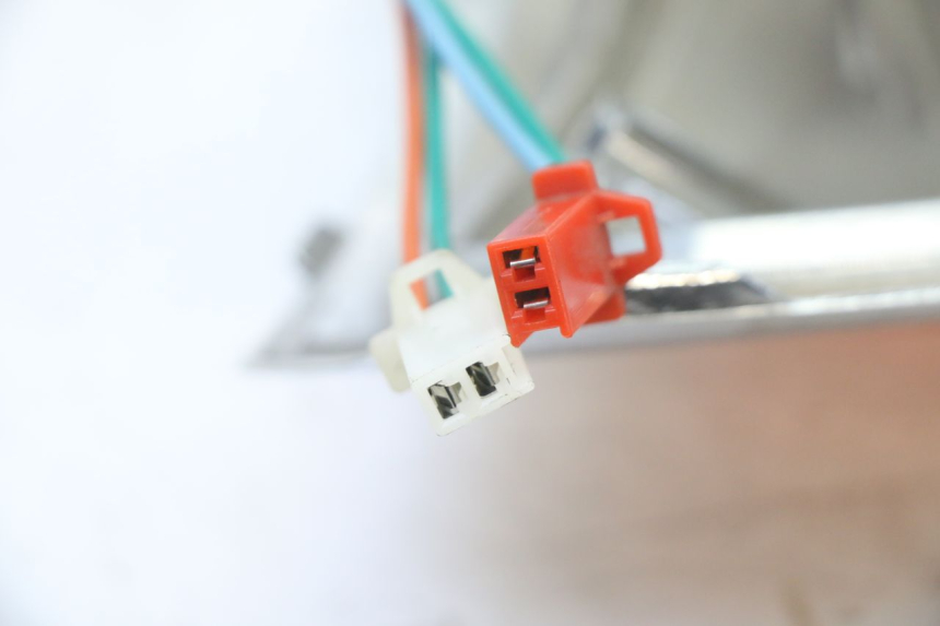 photo de RÜCKLICHT SYM FIDDLE 3 III 50 (2014 - 2020) - Gesamtansicht des Produkts