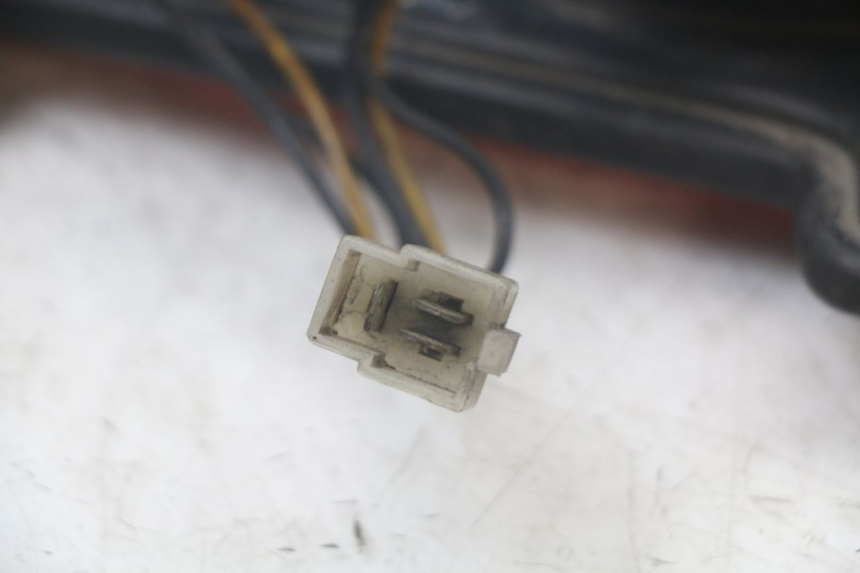 photo de RÜCKLICHT YAMAHA FJ 3CX 1200 (1986 - 1996) - Zoom auf Komponenten