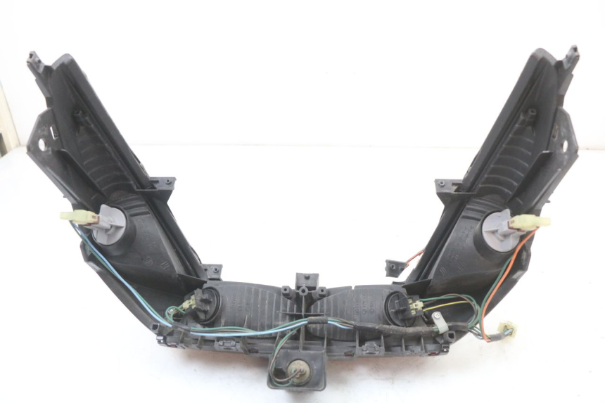 photo de RÜCKLICHT HONDA FJS SILVER WING SILVERWING 400 (2005 - 2008) - Charakteristische Merkmale