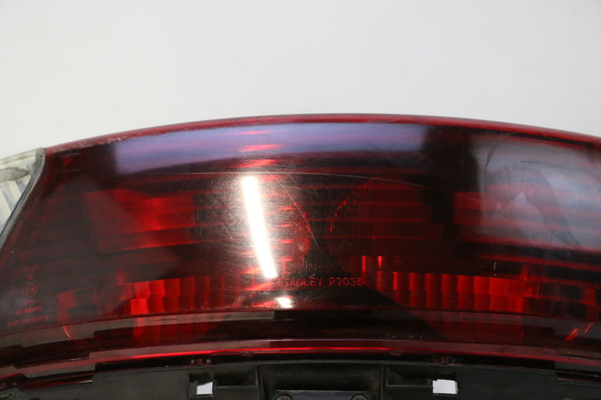photo de RÜCKLICHT HONDA FJS SILVER WING SILVERWING 400 (2005 - 2008) - Detailansicht des Bauteils