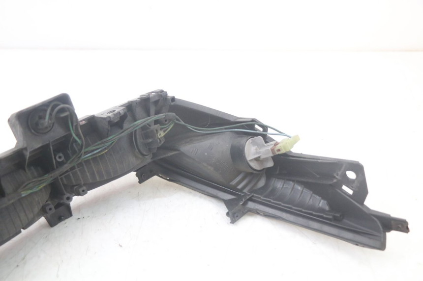 photo de RÜCKLICHT HONDA FJS SILVERWING SILVER WING 600 (2001 - 2010) - Charakteristische Merkmale