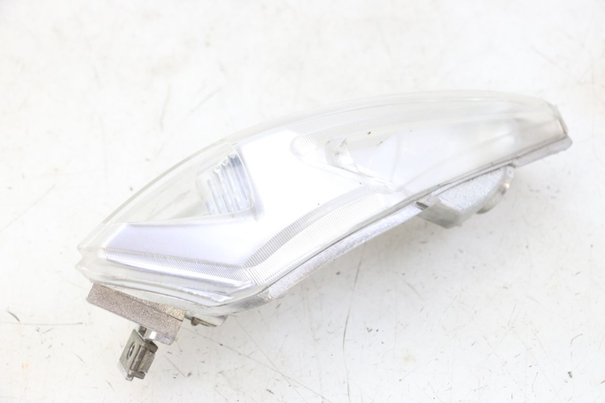 photo de RÜCKLICHT LINKS PIAGGIO IE MP3 YOURBAN 300 (2011 - 2016) - Geprüftes Gebrauchtteil