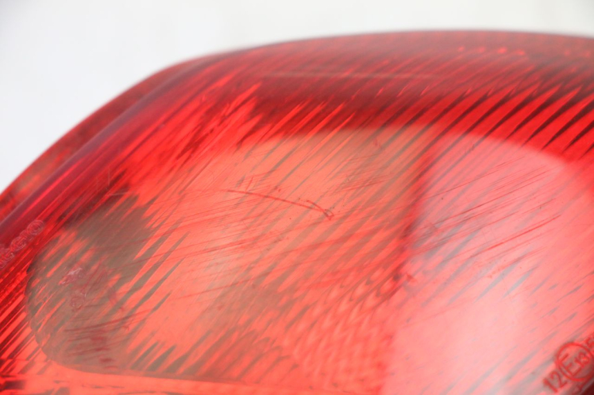 photo de RÜCKLICHT LINKS PIAGGIO MP3 LT 300 (2010 - 2016) - Alternative Perspektive