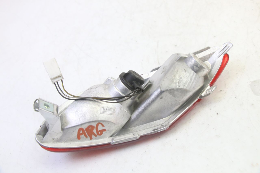 photo de RÜCKLICHT LINKS PIAGGIO MP3 LT 300 (2010 - 2016) - Technische Nahaufnahme