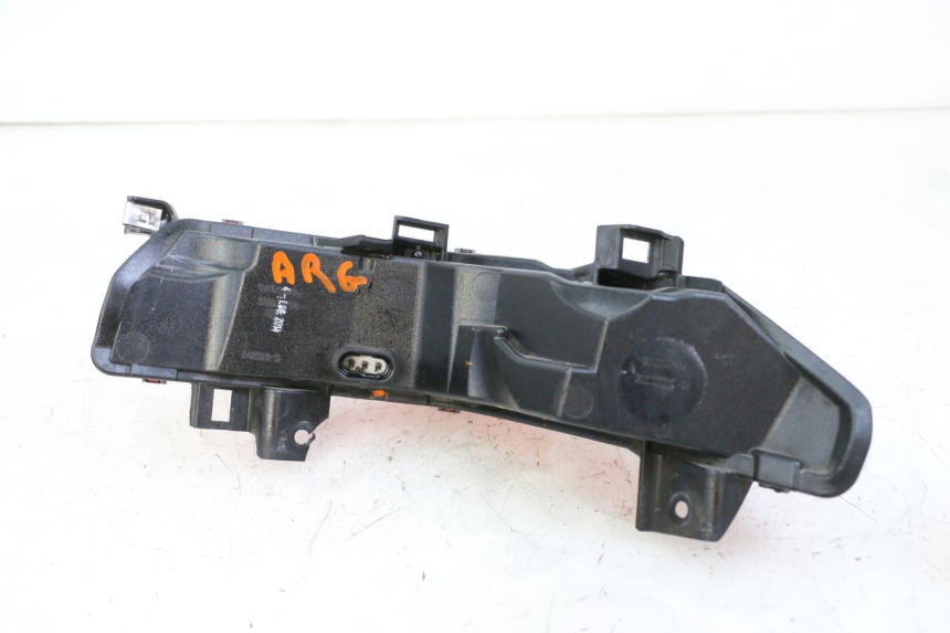 photo de RÜCKLICHT LINKS PIAGGIO MP3 500 (2014 - 2017) - Alternative Perspektive