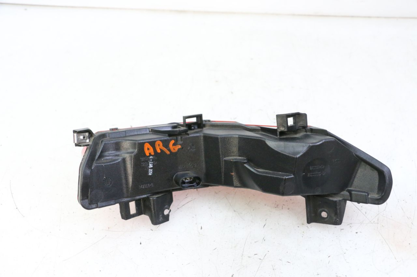 photo de RÜCKLICHT LINKS PIAGGIO MP3 500 (2014 - 2017) - Details der Befestigungspunkte