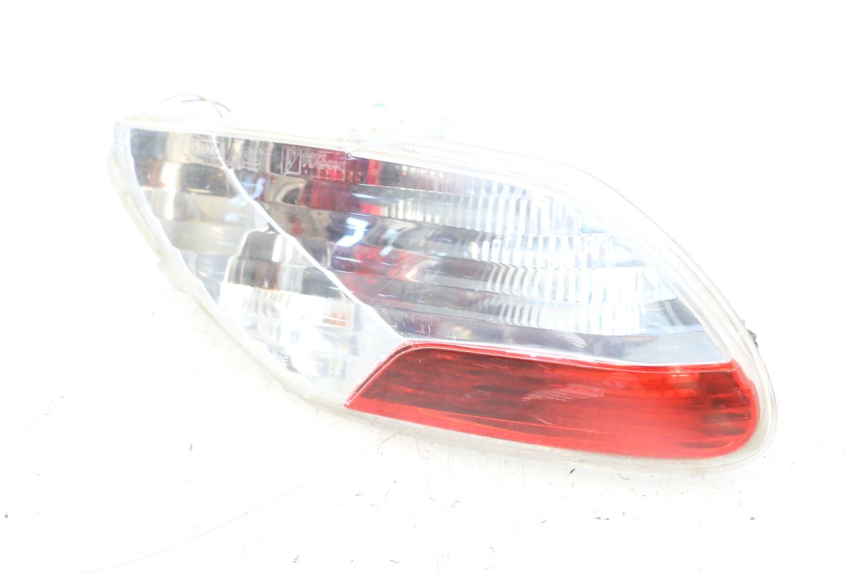 photo de RÜCKLICHT LINKS PIAGGIO MP3 RL 250 (2006 - 2010) - Hauptansicht
