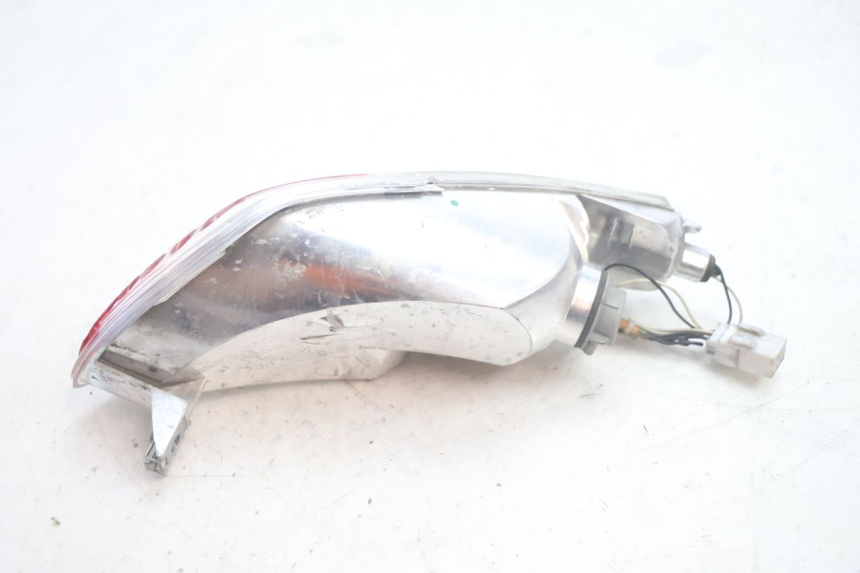 photo de RÜCKLICHT LINKS PIAGGIO MP3 125 (2006 - 2014) - Alternative Perspektive