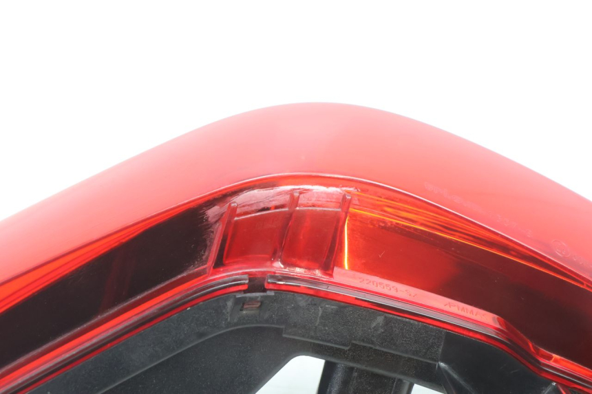 photo de RÜCKLICHT LINKS PIAGGIO MP3 500 (2016 - 2018) - Details der Befestigungspunkte