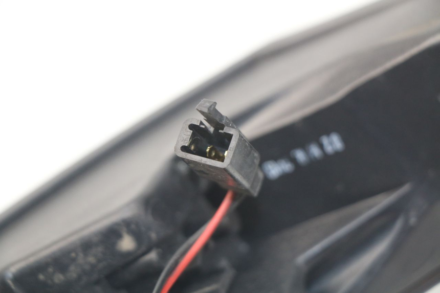 photo de RÜCKLICHT LINKS PEUGEOT SATELIS 300 (2012 - 2015) - Zoom auf Gebrauchszustand