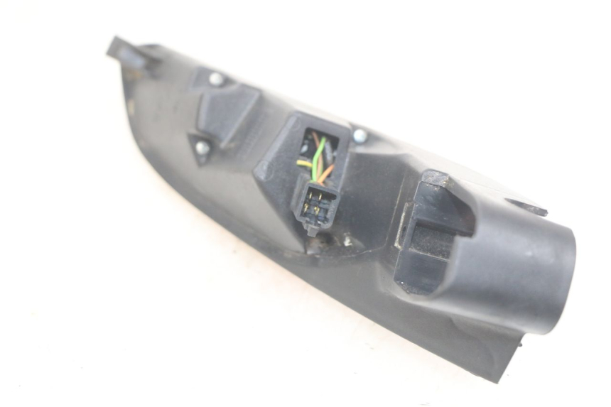 photo de LINKES RÜCKLICHT PEUGEOT SATELIS 125 (2010 - 2012) - Detailansicht des Bauteils