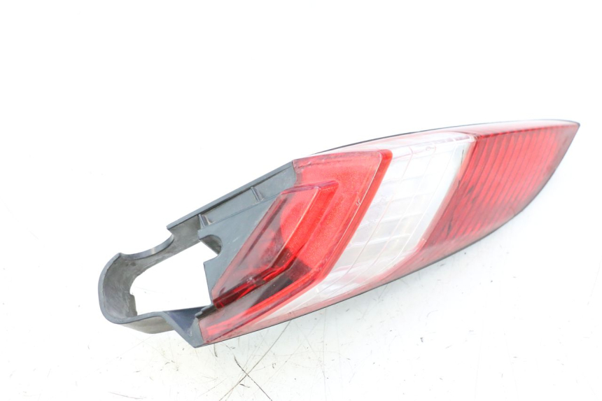 photo de LINKES RÜCKLICHT PEUGEOT SATELIS 125 (2006 - 2009) - Oberflächenzustand und Material