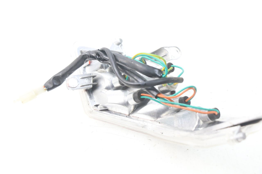 photo de LINKES RÜCKLICHT PEUGEOT VIVACITY NEW 2T 50 (2008 - 2017) - Zoom auf Gebrauchszustand