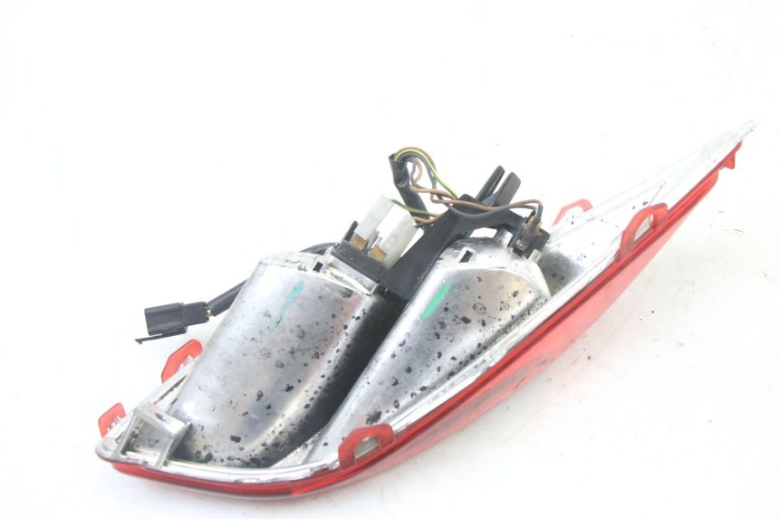 photo de LINKES RÜCKLICHT YAMAHA X-MAX XMAX 125 (2010 - 2013) - Alternative Perspektive