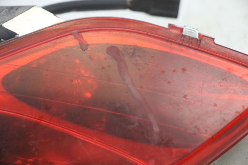 photo de LINKES RÜCKLICHT YAMAHA X-MAX XMAX 125 (2010 - 2013) - Alternative Perspektive