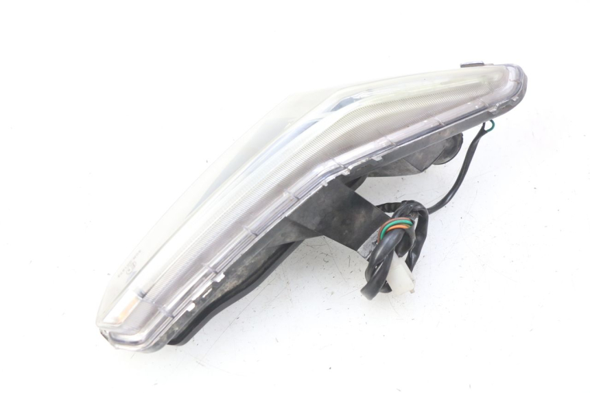 photo de LINKES RÜCKLICHT YAMASAKI YM T 125 (2015 - 2020) - Kennzeichnungen und Originalreferenzen