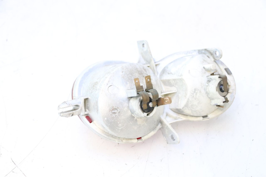 photo de RÜCKLICHT LINKS YAMAHA YP MAJESTY 125 (2007 - 2010) - Alternative Perspektive