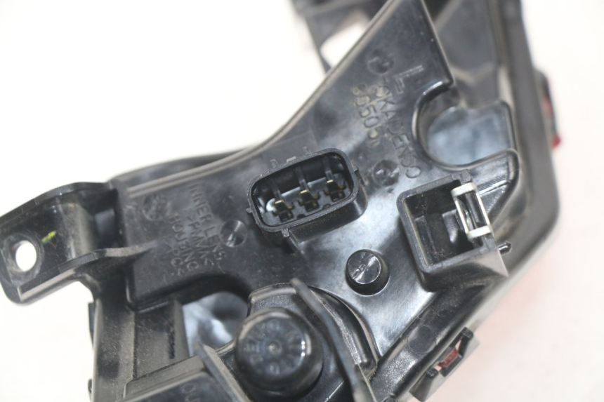 photo de RÜCKLICHT LINKS YAMAHA YP T-MAX TMAX 530 (2017 - 2020) - Gesamtansicht des Produkts