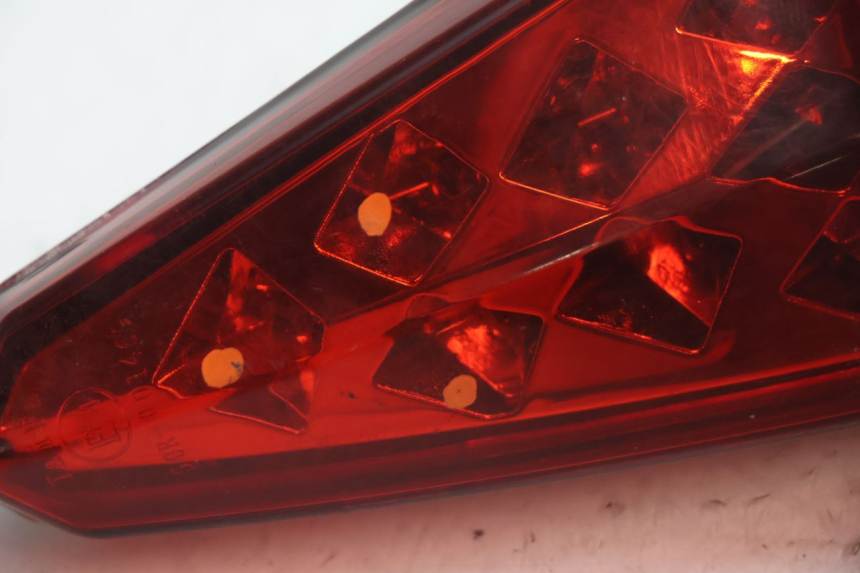 photo de RüCKLICHT TNT MOTOR GRIDO 2T 50 (2010 - 2019) - Zoom auf Gebrauchszustand