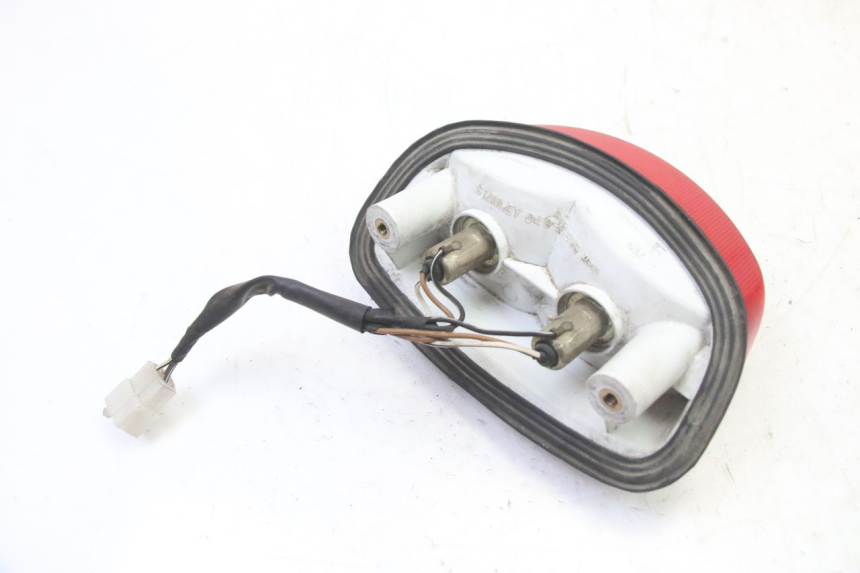 photo de RÜCKLICHT SUZUKI GS GSE 500 (2001 - 2003) - Technische Nahaufnahme