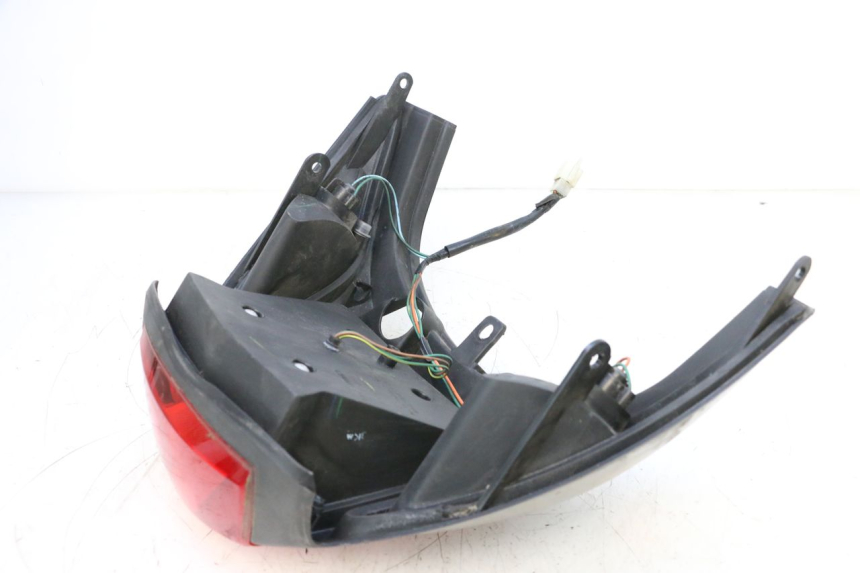photo de RÜCKLICHT SYM GTS EVO 125 (2009 - 2013) - Oberflächenzustand und Material