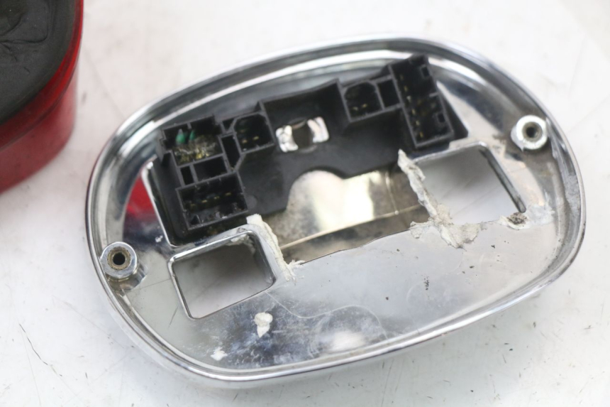 photo de RÜCKLICHT HARLEY DAVIDSON SPORTSTER XL CUSTOM 883 (1999 - 2006) - Hochauflösende Nahaufnahme