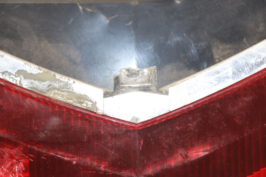 photo de RÜCKLICHT SYM JOYMAX 250 (2013 - 2017) - Zoom auf Gebrauchszustand