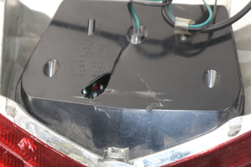 photo de RÜCKLICHT SYM JOYMAX 250 (2013 - 2017) - Alternative Perspektive