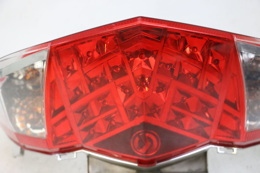 photo de RÜCKLICHT SYM JOYMAX 125 (2010 - 2017) - Hochauflösende Nahaufnahme