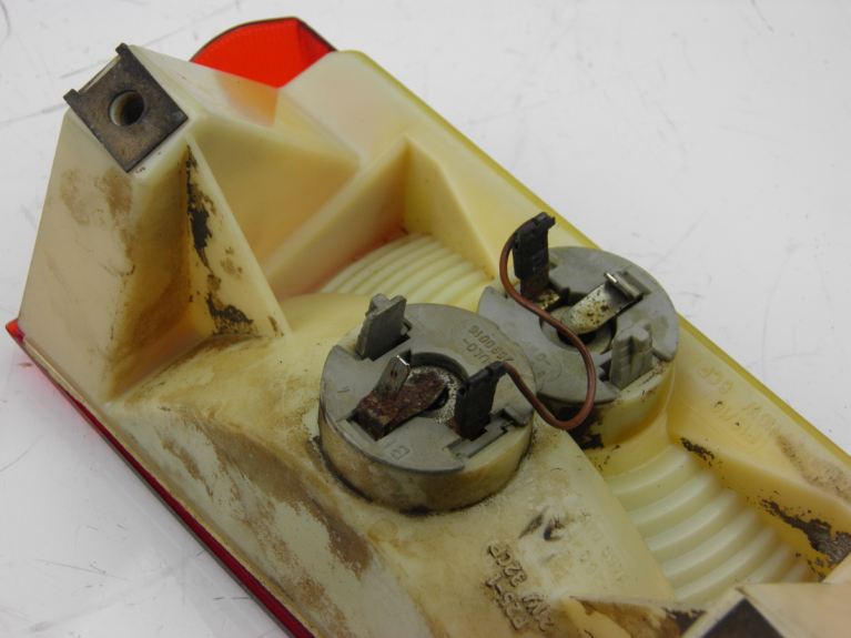 photo de RÜCKLICHT BMW K100 ABS 1000 (1989 - 1995) - Zoom auf Gebrauchszustand