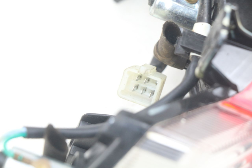 photo de RÜCKLICHT PEUGEOT KISBEE 2T 50 (2010 - 2017) - Zoom auf Gebrauchszustand