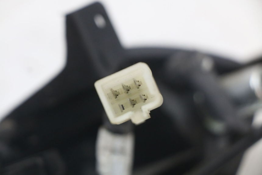 photo de RÜCKLICHT PEUGEOT KISBEE 2T 50 (2010 - 2017) - Geprüftes Gebrauchtteil